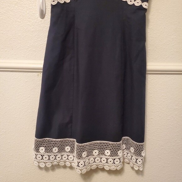 J. Crew Sleeveless V Neck Empire Cut Dress Eyelet Lace Lined Women's Size 2 - Picture 3 of 16